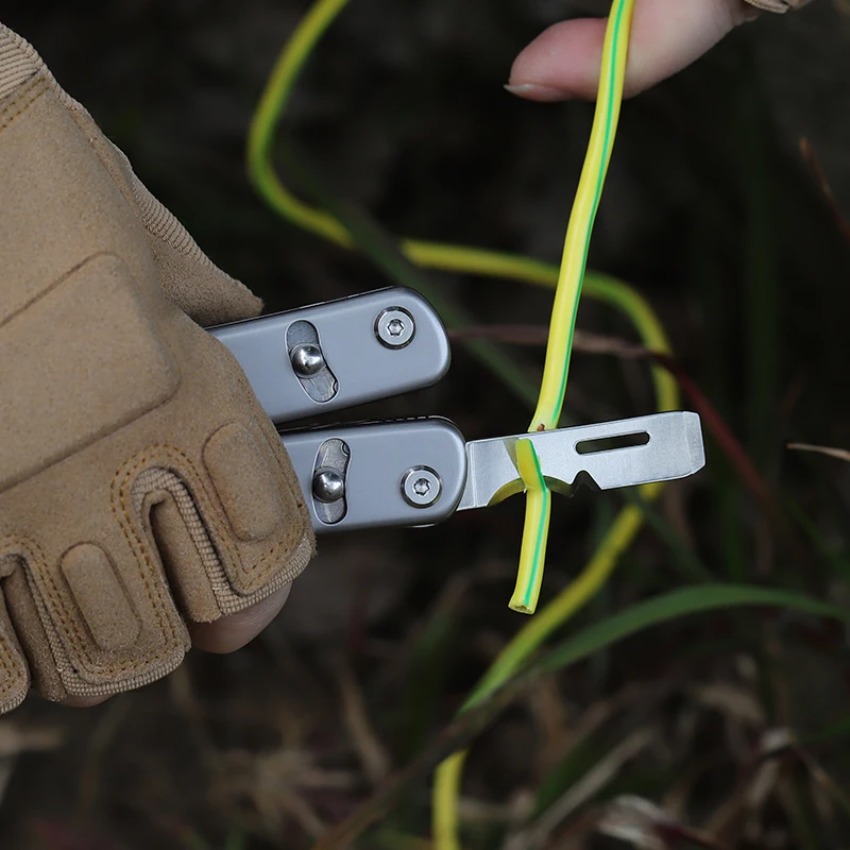Pince multifonction R's Genuin - Edc Carry Pliers avis et prix